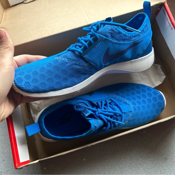 Women’s Nike Juvenate - Picture 3 of 5